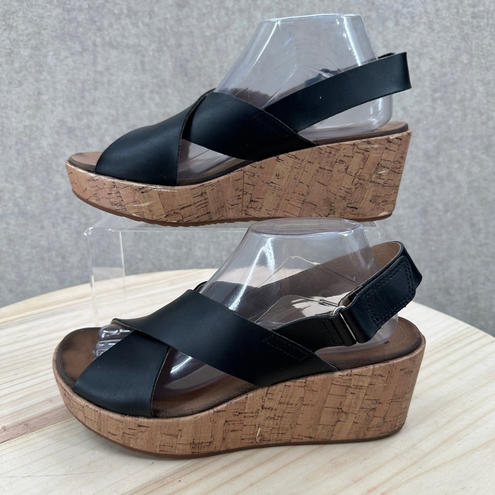 Clarks Rose Style Wedge Sandals 9.5 Black Leather Cork Platform Cushion 26122105